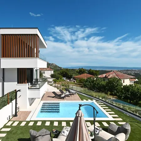 Lagom Villa *